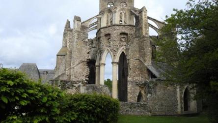 abbaye-notre-dame-de-hambye