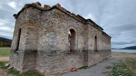 eglise-engloutie-zhrebchevo