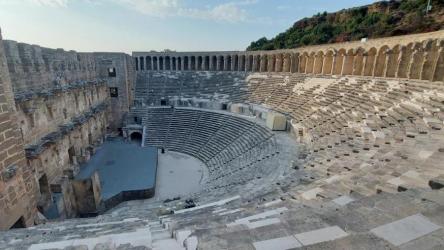 aspendos-theatre-antique