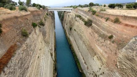 canal-de-corinthe