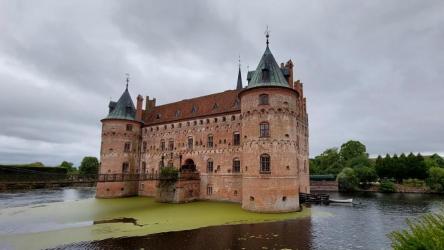 chateau-de-egeskov